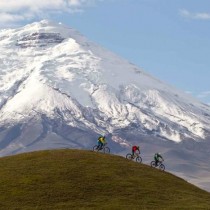 Mountain Bike Ecuador's Volcano Country